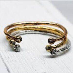 Bahgsu Jewels 925 Sterling Silver Villager Open Single Cuff Moonstone Bracelet